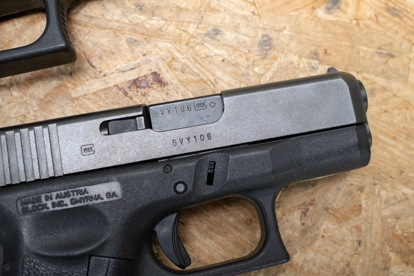 GLOCK 27 Gen3 40 S&W Police Trade-In Pistols (Very Good Condition)
